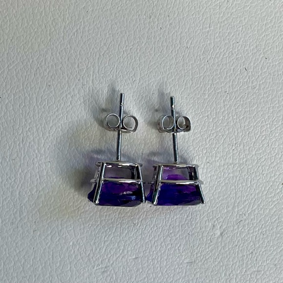 14K White Gold and Amethyst Earrings - Picture 3 of 5